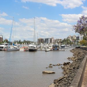 Looking for Kangaroo Point Accommodation, Dockside?